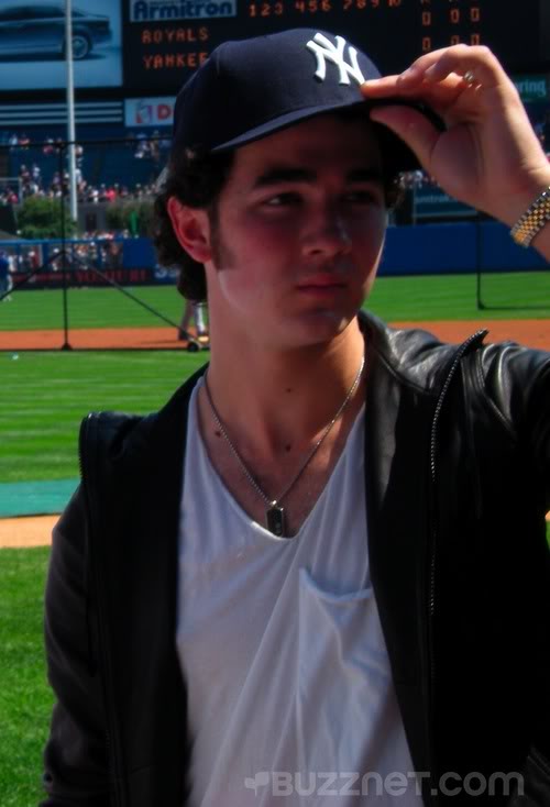 JB en el estadio de los Yankees-editado- Yan21