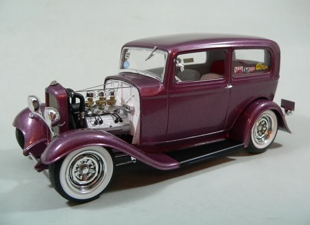 Revell 32 Sedan "Purple Haze" Front270408