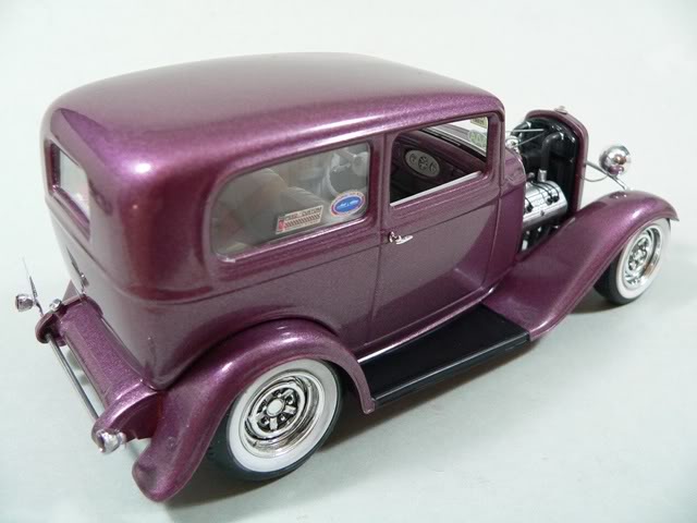 Revell 32 Sedan "Purple Haze" Rear270408