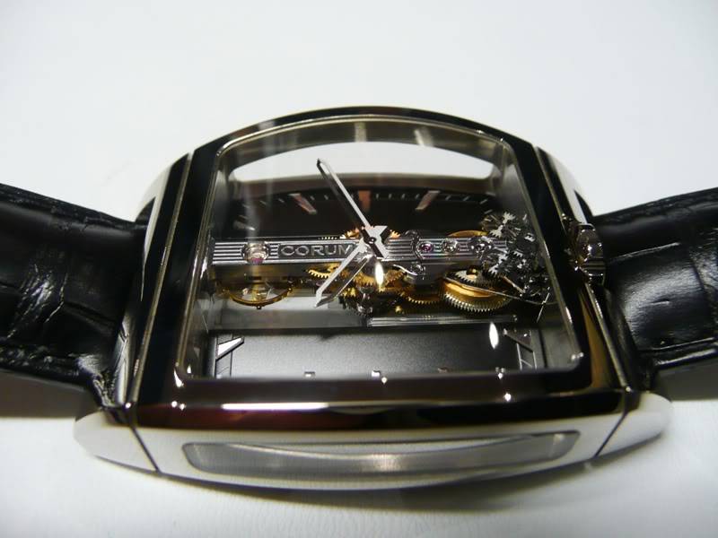 BaselWorld 2011 - Corum Corum02