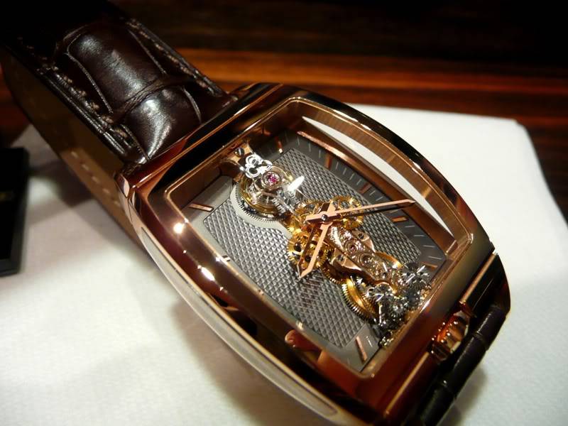 BaselWorld 2011 - Corum Corum05