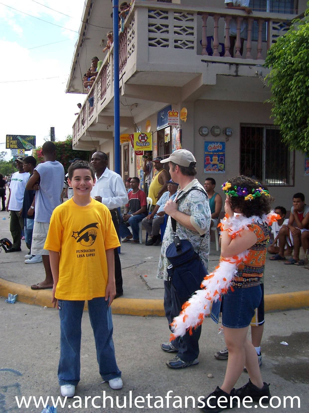 Little David ở Honduras David-archuleta-carnaval-laceiba-ho