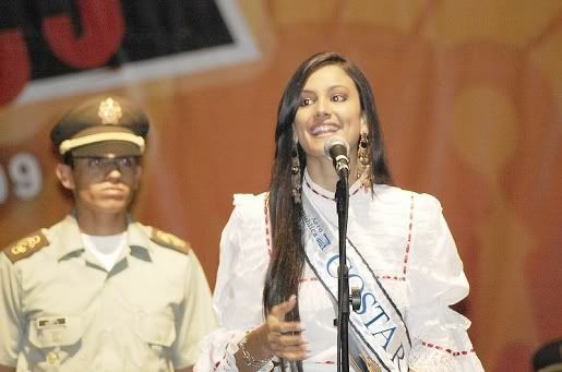 Reina Internacional del Cafe 2009 - (COLOMBIA won.) Item2va1