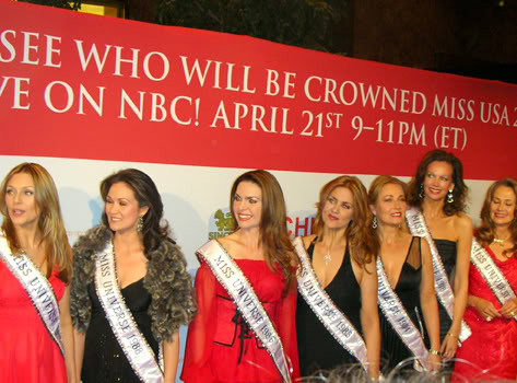 WHEN MISS UNIVERSE WINNERS COME TOGETHER - GROUP PHOTOS Miss4