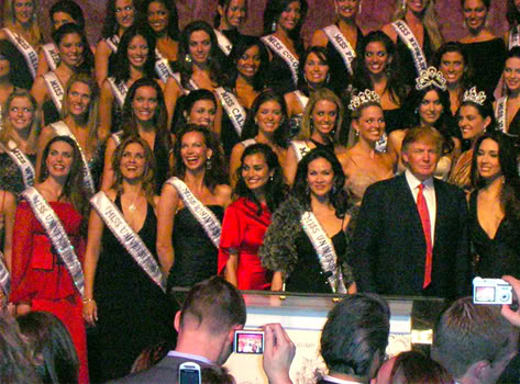 WHEN MISS UNIVERSE WINNERS COME TOGETHER - GROUP PHOTOS Miss5