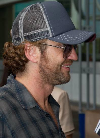 Cannes 2012 - Page 2 Nice-Gerard-Butler-7