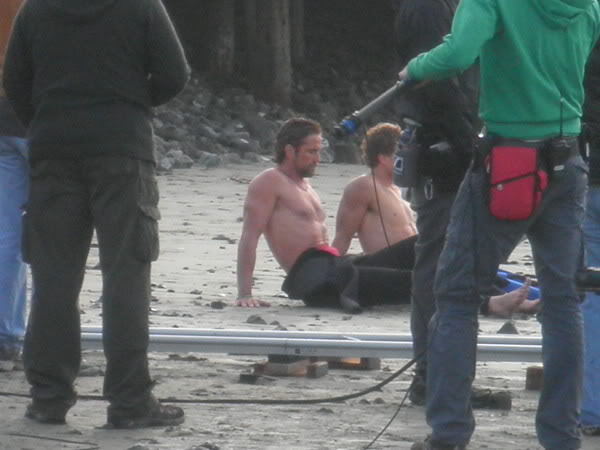 'Chasing Mavericks' Filming October 2011 - Page 2 606c3ab58df60229bbc1f035a3f91437