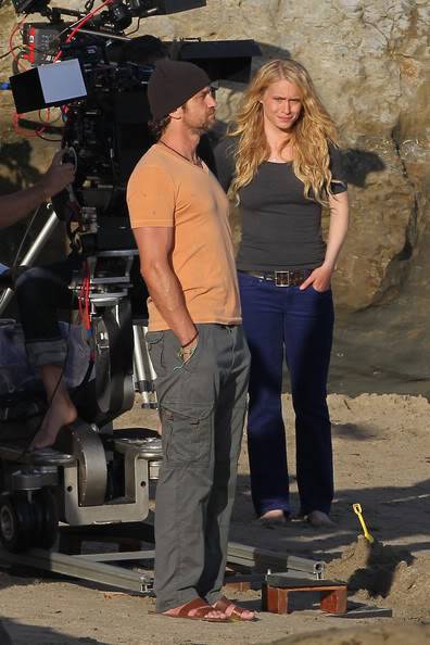 'Chasing Mavericks' Filming October 2011 GerardButlerGerardButlerFilmsMenMavericks3iFmnQ3MU_al