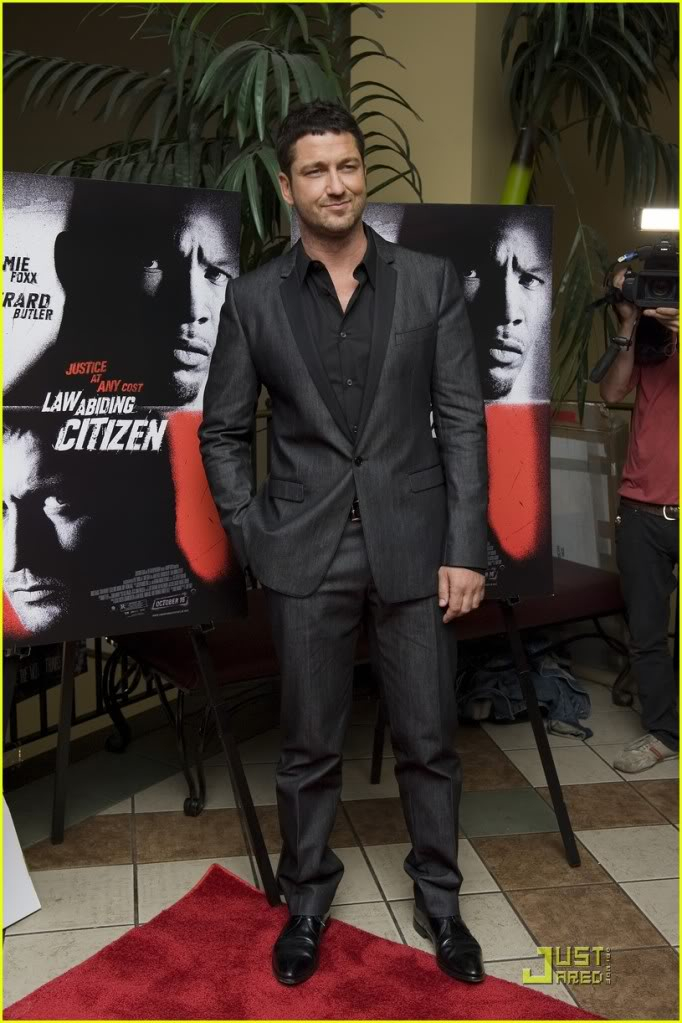 NY: "Law Abiding Citizen" New York Premiere - Arrivals Gerard-butler-law-abiding-citize-9