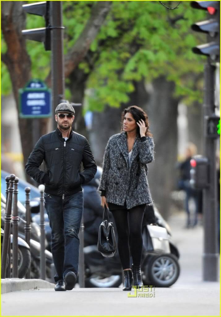 Gerry in Paris with Laurie Cholewa Gerard-butler-laurie-cholewa-date-0