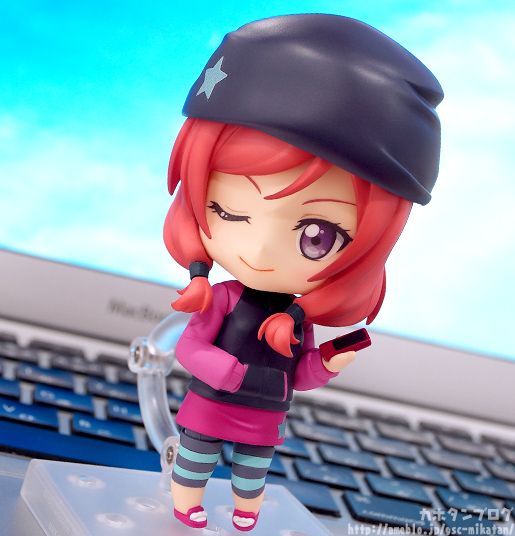 Nendoroid Maki Nishikino Renshuugi ver. -Love Live! School Idol Project- (Good Smile Company) -RESERVAS ABIERTAS- 8_zpslkntazo0