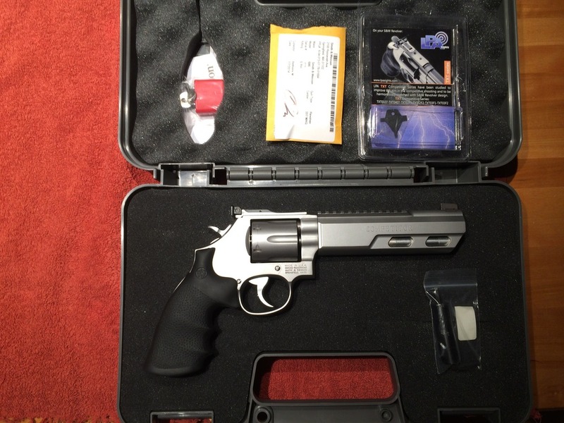 S&W revolver competitor IMG_0922_zpskgeb4glc