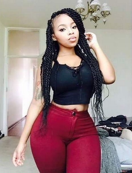 Scammer With Photos Of Faith Nketsi  V2vbQAp0ZsbSeHbE2rn4_Ftrt9ETrINHwwubmvp8p562eNtKkNBpvoIXRIZ22QAe