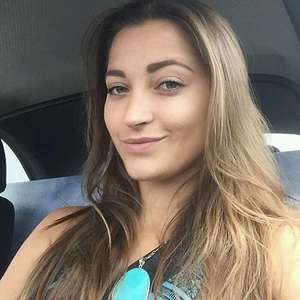 Scammer with photos of Dani Daniels (PART 1) EBs6zZHk1-ahTt9LSJRkwzcoIuY4ybSoWicQclMB_TJRp6owQiR9b2kRNKiAhEA3