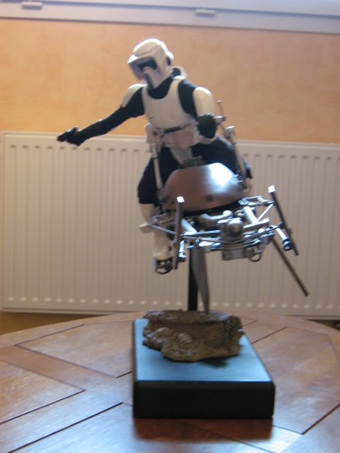 Speeder Bike and Scout 1/4 Premium - Page 4 Photo029