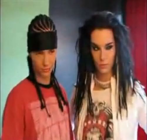 Bill y Tom Kaulitz de nuevo adornan la portada de “L’Uomo Vogue” Bill-tom-kaulitz-bravo-web--large-msg-125555891263