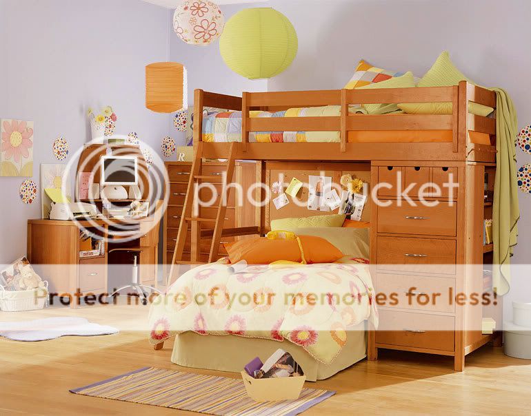 Kara and Frankee's room. 6