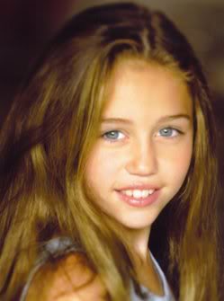 EVERYTHING! about the BEST girl EVER Miley_smile_249x335