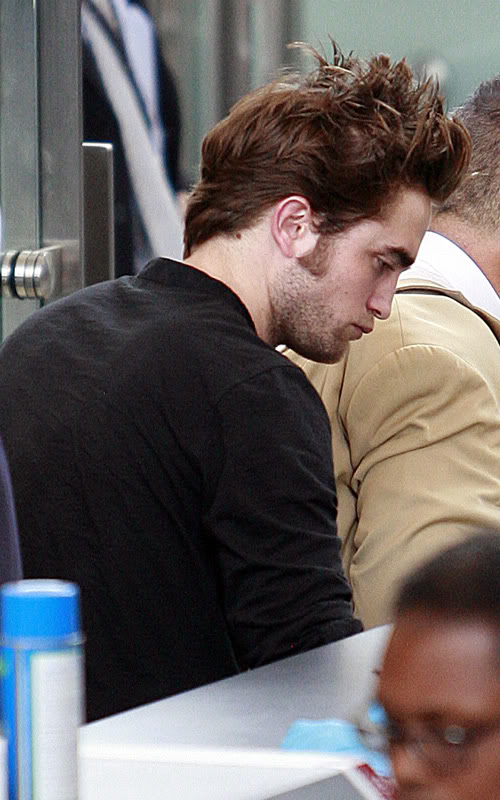 Robsten - Página 21 Robert-pattinson-7269-4