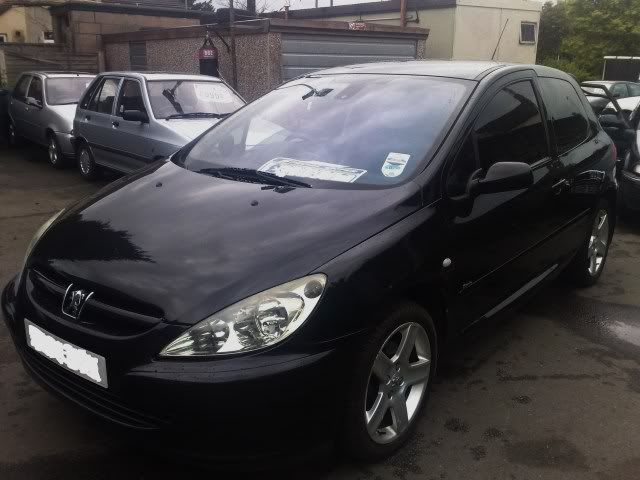 my new car............... 307 hdi 110......... 0405200943200