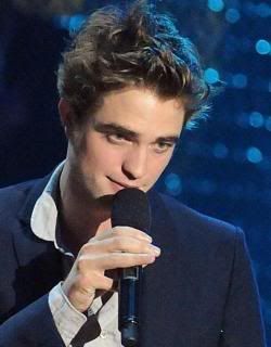 Robert Pattinson - Página 16 Rob49