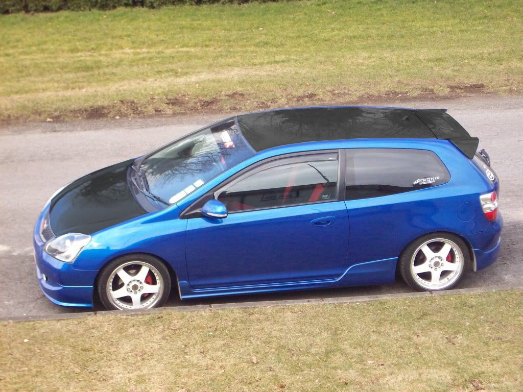 please photoshop my civic...black roof...bonnet...and spoiler 111-1