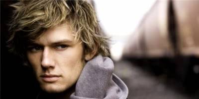  Alumnos {#} 936full-alex-pettyfer-1