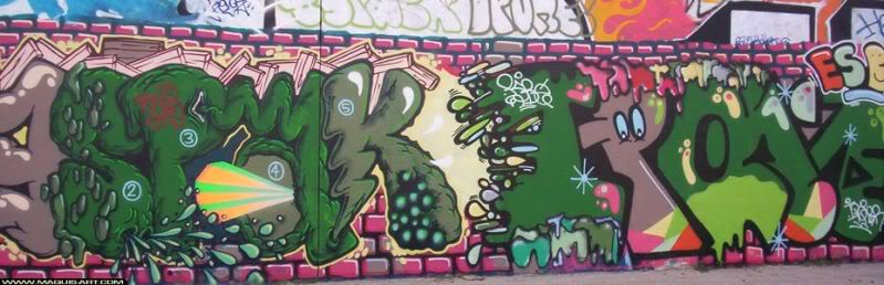 Photo 18822-graffiti-espack-ipone-2008-li