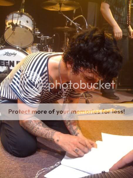 Fotografii cu Billie Joe - Pagina 2 BillieJoeReadingSetlistSheet-SF2009