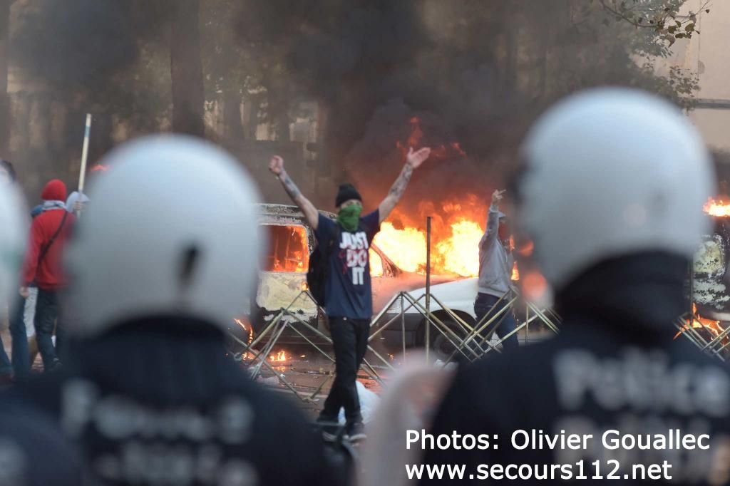Bruxelles : la manifestation se termine dans la violence (6/11/2014 + photos) TSRWatermark-0025_zps3d05a69b