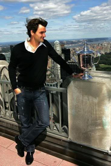 Roger Federer (cái này chắc mình tớ vô thôi nhỉ,mong là Mũi to cũng vào^^) 06Trophy14