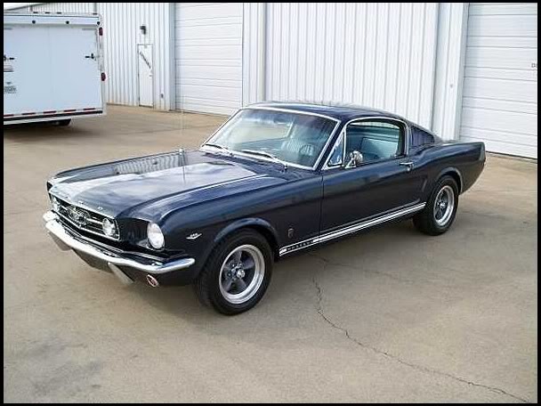 Referencia: Ford Mustang 1964 até 1972 1965%20Ford%20Mustang%20Fastback_zps3x9fkpwc