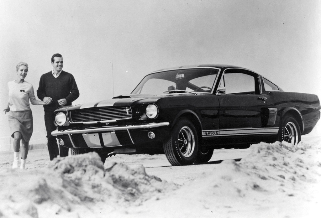 Referencia: Ford Mustang 1964 até 1972 1966%20Shelby%20GT%20350H%20Promotional%20Photo_zpsxn2g3c5a