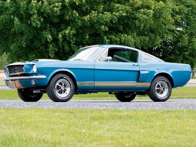 Referencia: Ford Mustang 1964 até 1972 1966%20Shelby%20Mustang%20GT350H%20the%20blue%20Hertz%20Shelbys%20were%20painted%20Sapphire%20Blue%20a%20Thunderbird%20color%20not%20Shelbys%20usual%20Guardsman_zpspulvzmds