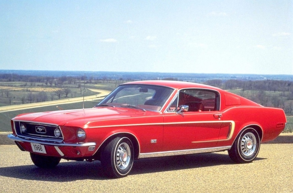 Referencia: Ford Mustang 1964 até 1972 1968%20Mustang%20GT%20with%20optional%20wide%20oval%20radial%20ply%20tires%20Ford%20Promotional%20Photos_zps19ievnub