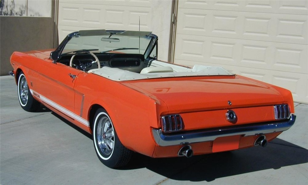 Referencia: Ford Mustang 1964 até 1972 When%20you%20ordered%20the%20GT%20option%20one%20thing%20you%20lost%20were%20the%20standard%20rear%20bumper%20guards_zps6bda4cpi