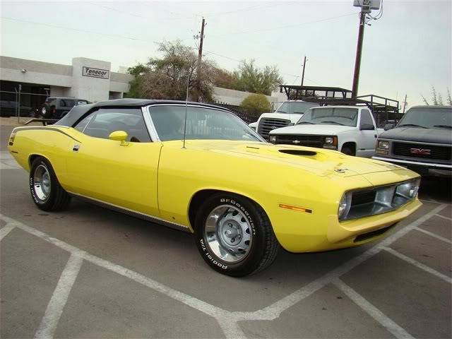 Referencia: Plymouth Cuda & Barracuda 1970%20440%20Magnum%20Cuda%20Convertible%20With%20Paxton%20Supercharger1%20From%20375HP%20to%20525HP%20Not%20a%20factory%20option%20but%20still%20an%20interesting_zpsosstv29s