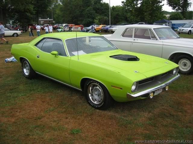 Referencia: Plymouth Cuda & Barracuda 1970%20Barracuda%20Green%20Exterior%20Color%20Choices%203%20Lime%20Light_zpsy60vewki