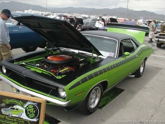 Referencia: Plymouth Cuda & Barracuda 1970%20Barracuda%20Green%20Exterior%20Color%20Choices%204%20Sassy%20Grass_zpswddj8lc1