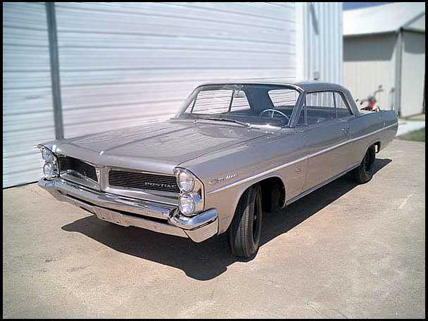 Referencia: Pontiac Catalina - Grand Prix's 1963%20Pontiac%20Catalina%20Swiss%20Cheese%20421%20Super%20Duty%203-Speed%201%20of%2014%20Produced%20car%20sold%20for%20450000_zpsxsdayzwk