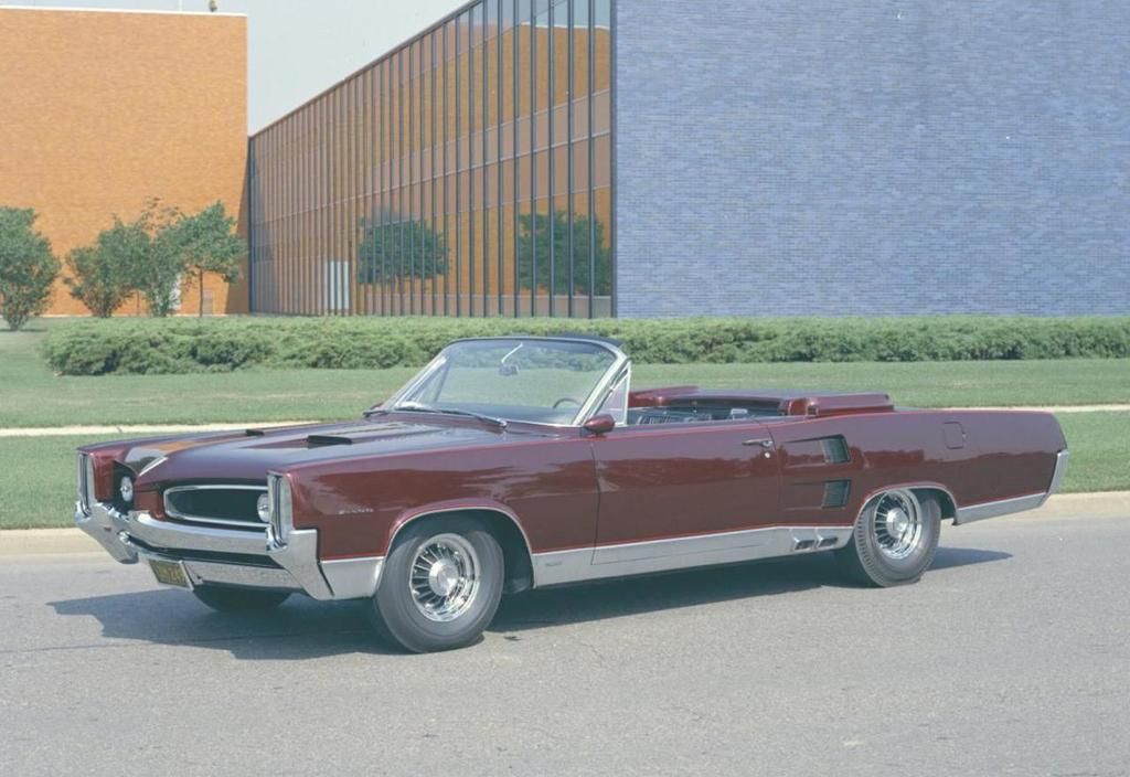 Referencia: Pontiac Catalina - Grand Prix's 1964%20Grand%20Prix%20X-400%20Show%20Car_zpsozcdx7ae