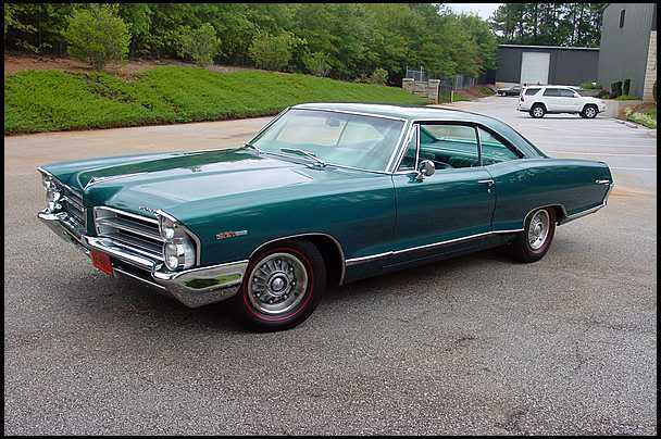 Referencia: Pontiac Catalina - Grand Prix's 1965%20Pontiac%20Catalina%20Ventura%202-Door%20Sedan%20421336%20HP%204-Speed_zpshv5eafxf