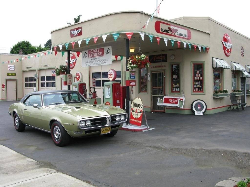 Referencia: Pontiac Firebird 1968%20Price%20of%20a%20gallon%20of%20100%20octane%20gasoline%20in%201968%20.%20.%20.%2037%20cents_zpslfxcaizo