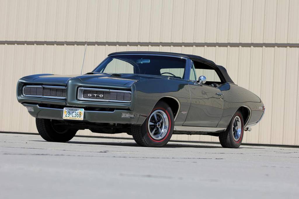 Referencia: Pontiac GTO 1968%20GTO%20Convertible%20-%20Nightshade%20Green_zps4kv5s48k