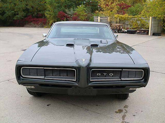 Referencia: Pontiac GTO 1968%20GTO%20with%20TR235%20banco%20inteiro_zpsusvsqmyr