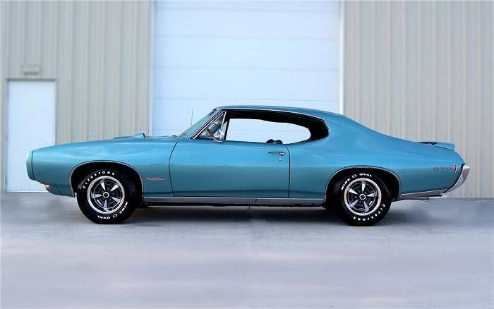 Referencia: Pontiac GTO 1968%20PONTIAC%20GTO%202%20DOOR%20HARDTOP1%20Turquoise%20with%20turquoise%20interior.%20Original%20matching%20numbers%20400cid%20engine%20Turbo%20400%20transm_zpsptaxebx7