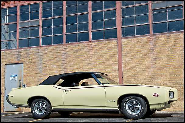 Referencia: Pontiac GTO 1969%20Pontiac%20GTO%20Judge%20Convertible%20400366%20HP%204-Speed_zps2ofsncyo