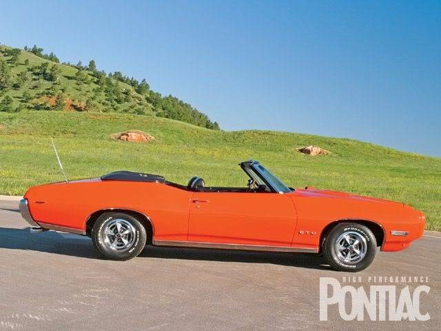 Referencia: Pontiac GTO 1969%20Ram%20Air%20III%20GTO%20Convertible%20special-order%20Carousel%20Red%20paint2_zpsd9bzbbdl