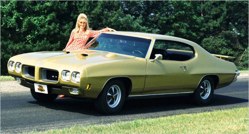 Referencia: Pontiac GTO 1970%20GTO%20Judge%20except%20it%20has%20no%20stripes%20or%20decals_zps2jxkulic