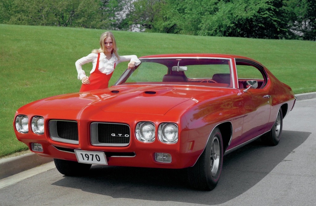 Referencia: Pontiac GTO 1970%20GTO%20Promotional%20Photo_zpsknlurqlb